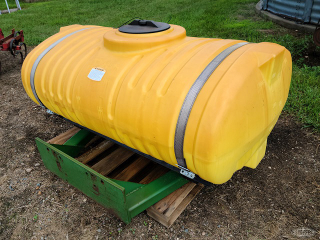 Front mount fertilizer tank